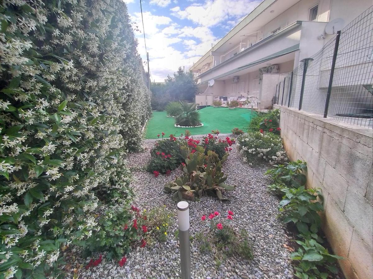 Hotel Casa di Tina Castellana Grotte Esterno foto