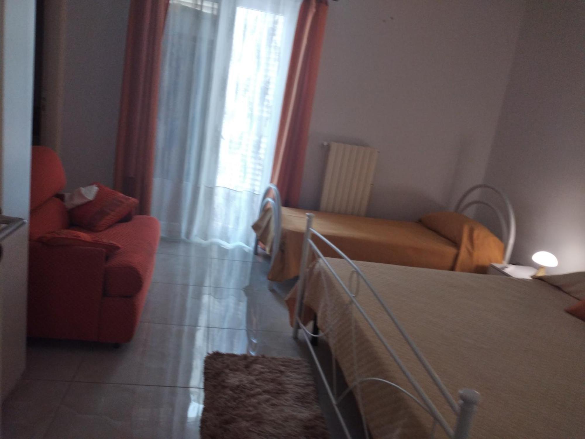 Hotel Casa di Tina Castellana Grotte Esterno foto